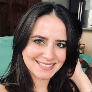 Meet your Posher, Phoebe